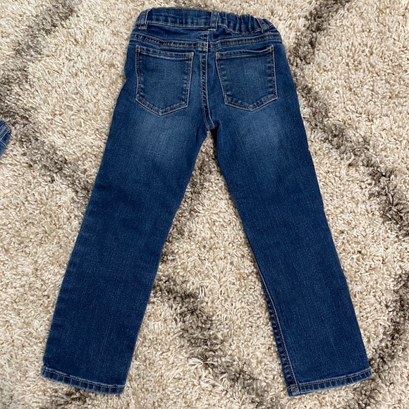 2 Pairs of Old Navy Straight Jeans - Picture 7 of 7